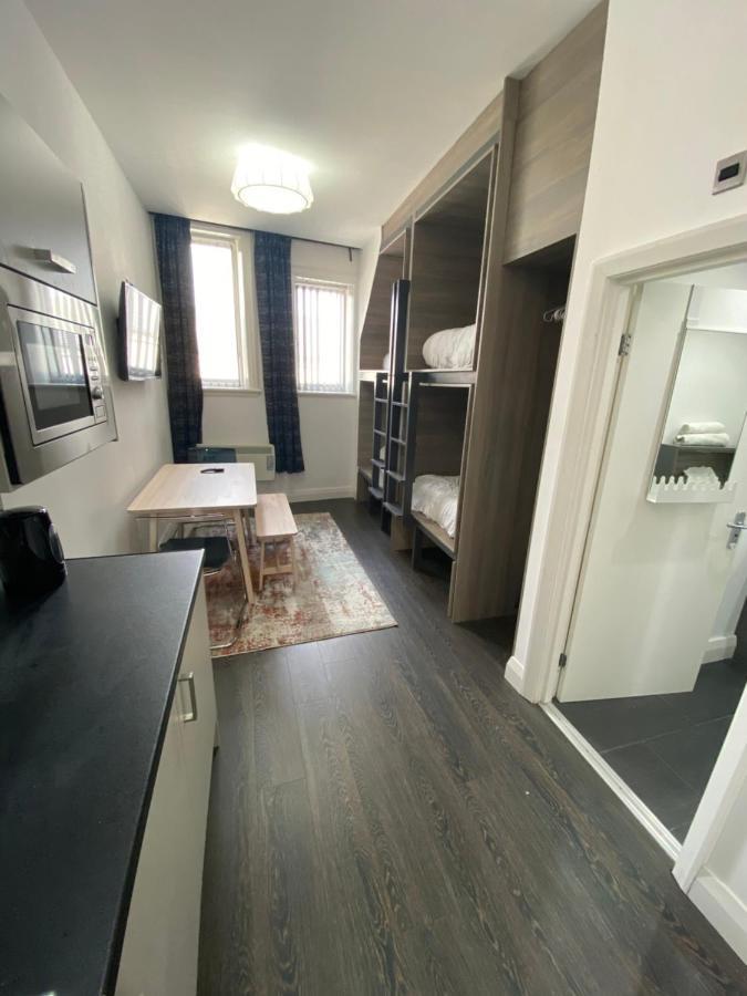 Double or Twin Room with Bathroom